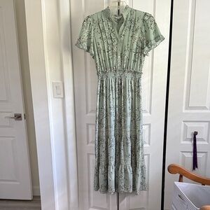 Max Studio Light Green Floral Midi Dress